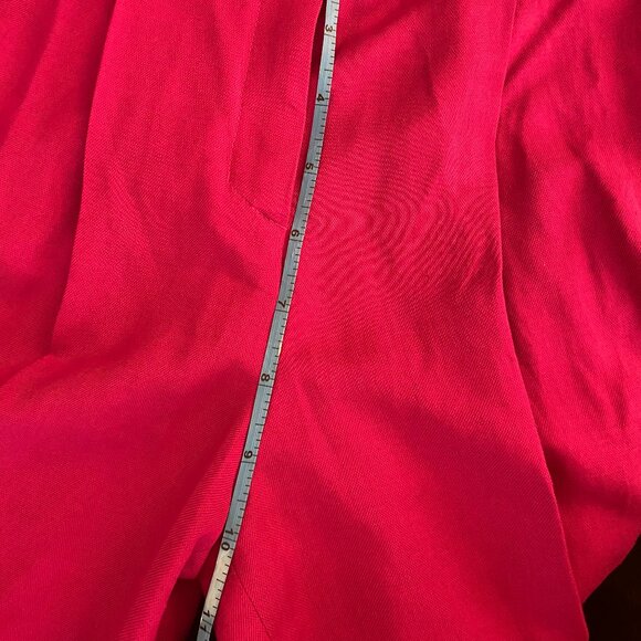 COS Wide-Leg Pleated Linen-Blend  Pants - Picture 5 of 9